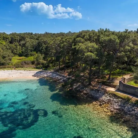 Villa Romantic